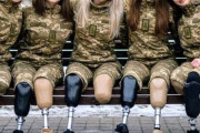 ウクライナのロシア侵略で四肢欠損80万人 女兵士もこんな姿にされてしまう！