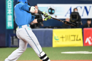 【日本ハム】清宮幸太郎が日本初「魚雷バット弾」　初使用でいきなり２安打３打点