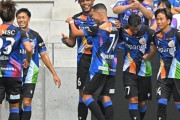 長崎、新スタジアム初陣で大分に4-1快勝！横浜FC、清水の今節昇格決定を阻止　J2第34節（関連まとめ）
