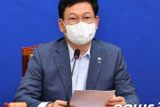 【韓国】 与党代表「北核放置で核ミサイル現実化→直ちに朝米対話必要」「天皇制維持のため多数の日本国民が犠牲になった」