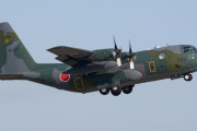 訓練飛行中だった空自C-130輸送機がエンジントラブルで名古屋空港に緊急着陸…小牧基地所属！