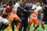 【悲報】残念ながらサッカーと暴力は、昔から切っても切れない関係