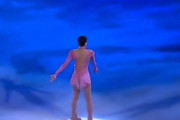 浅田真央選手の衝撃作「仮面舞踏会」は、本人も驚いた革新的なプログラム！最大表現力と技術が融合した、まさに真央プロの真髄。【動画】