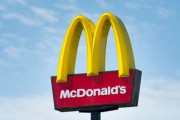 【超悲報】マクドナルド、また値上げへ・・・　9月30日より6割のメニューを価格改定　ハンバーガー150円、チーズバーガー180円の時代に突入