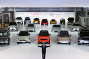 トヨタ、新型EV１７台を同時公開しEUを地獄の底に突き落とす