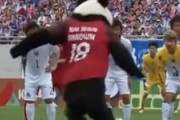 中国人「サッカー日本代表の三苫薫がすごすぎる。彼のとんでもないドリブルを見てみよう」　中国人「スピードこそ最強」「日本史上最高の選手では？」