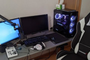 コロナ禍だから俺のデスク周り晒すｗｗｗ（※画像あり）