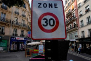【朗報】フランスにあるパリ、車の制限速度を全域30km/h制限へｗｗｗｗｗｗ