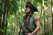 映画「パイレーツ・オブ・カリビアン」出演俳優タマヨ・ペリー、サメに襲われ死去…米ハワイ州オアフ島！