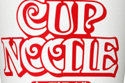 なぜ無印カップヌードルがウケるのか？シーフードやカレーのほうが美味いのに