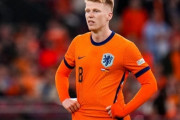 オランダ代表、PSV主将のMFイェルディ・スハウテン（29）が大怪我…Ｗ杯は絶望的