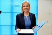 【悲報】スウェーデン初の女首相、就任後1日経たず辞任へｗｗｗｗｗ