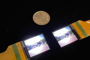 【凄い】ソニーさん、4K×4K解像度10円玉サイズの有機ELパネルを開発してしまうｗｗｗ