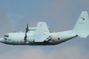 上空約1kmの空自輸送機KC-130Hに「レーザーポインター」の光…出力規制ない海外製か？！