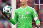 バイエルン、ドイツ代表GKノイアーが左ふくらはぎ負傷…最低3週間の離脱へ