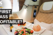 飛行機のファーストクラスは儲かるのか？ 海外の反応