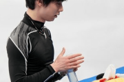 羽生結弦 異例の 全メディアの個別取材 受けたウラに「自分が商品」 プロ転向による意識変化