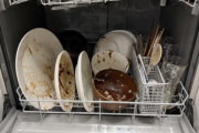【画像】旦那の食器洗い、一線を超えるｗｗｗｗｗｗ
