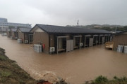 能登半島地震の被災者が住む仮設住宅が大雨で浸水 そもそも浸水想定区域に建てられてた