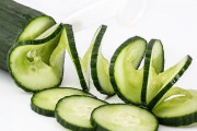 きゅうり←栄養無いです、青臭いです