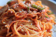 ナポリタンを美味しく作るコツ「ケチャップはケチらない」「パスタは規定時間の1.3倍の時間煮る」