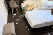 外国人観光客　宿泊後の部屋の惨状にSNS騒然「ひどすぎる」「もう事件現場」 …どこの国籍の輩だ？