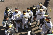 阪神二軍、11失点、16失点、5失点、12失点
