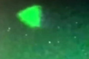 アメリカ国防総省、海軍関係者が捉えた「ピラミッド型UFOの映像」を本物と認定