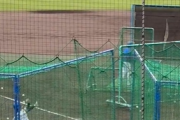 ＤｅＮＡドラ１度会、居残り特打で三浦監督からバックスクリーン弾２発！