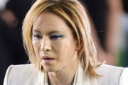 【速報】YOSHIKI、公演中に負傷！！！　アニオタのせいにされるｗｗｗｗ