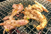 焼肉屋にて　トッモ「カルビとセセリで」ワイ(焼肉来て鶏肉なんか頼むなよ･･･)