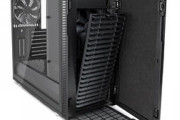 【悲報】ワイ、PCケース選びを完全に間違ってしまう
