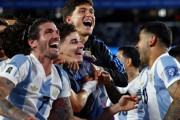 アルゼンチン代表、ブラジルに4-1大勝しW杯南米予選ダブル達成！本大会出場決定後の試合を白星で飾る