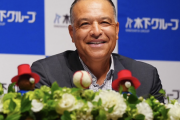 ロバーツ監督「大谷翔平の開幕二刀流復活は正直難しい」