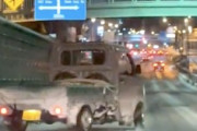 【神戸】軽トラ乗りさん、珍しい雪にテンションを上げすぎてしまうｗｗｗ