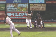 【速報】日ハム9回土壇場で代打・王柏融の同点タイムリーｷﾀ━━━━(ﾟ∀ﾟ)━━━━!!