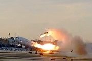 【15人死亡】離陸時のUPS航空2976便からエンジンが脱落してしまう瞬間の映像が公開される。