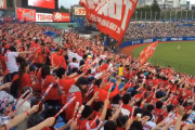 関東カープファン、神宮球場を赤く染める！スクワット応援＆声出し応援復活