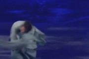 思考を解き放ち、ただ美しく舞う。羽生結弦、究極のスピンが魅せる至福の瞬間。