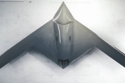 米空軍がステルス無人航空機「RQ-180」と推定されるイメージを初めて公開