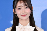 乃木坂46メンバー、美脚輝くユニフォーム×ミニスカ姿に熱視線「まっすぐで綺麗」「理想的」