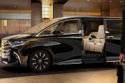1480万円！ トヨタが「“4人乗り”アルファード」発売！ 後席2座の豪華車内がスゴい！ 超高級ミニバン「スペーシャスラウンジ」とは？