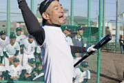 【悲報】イチロー「ﾝｰｰｰ、改めて考えると凄いな、って思うなあ。俺はやっぱ。」
