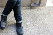 私服で革靴を履いてる男ってかっこいいしオシャレだよな