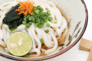 コシのある冷たいうどんwwwwwww