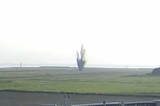 宮崎空港の誘導路で爆発　原因はアメリカ製500ポンド爆弾の不発弾と判明　2分前には近くを航空機が走行