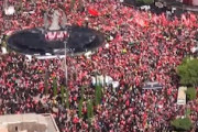 【動画】イラン前最高指導者「ハメネイ師」の葬儀の参列者、すごい事になる。