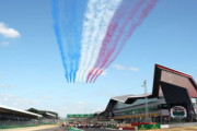 シルバーストン責任者、F1の「軍用機飛行禁止」通知について英空軍によるフライバイは継続すると発表