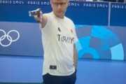 「トルコが五輪にヒットマンを送り込んだ」SNSで話題に…無装備Tシャツ姿で銀メダル！