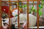 嫁が出産してから気狂いみたいなんだけど助けてくれ